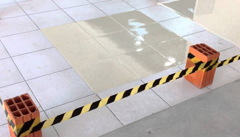 onde encontro tinta epóxi para piso Várzea Paulista