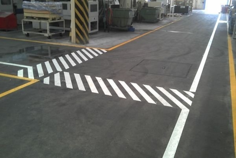 pintura epóxi para piso antiderrapante Nova Odessa