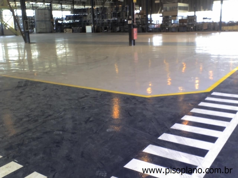 Serviço de Pintura Epóxi de Piso