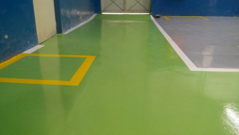 serviços de pintura epóxi sobre piso cerâmico Cubatão